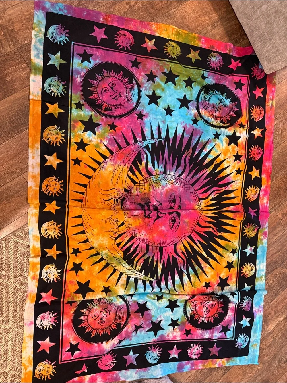 Beautiful tie dyed Sun, moon & stars tapestry-  52” x 78”. In great shape!!